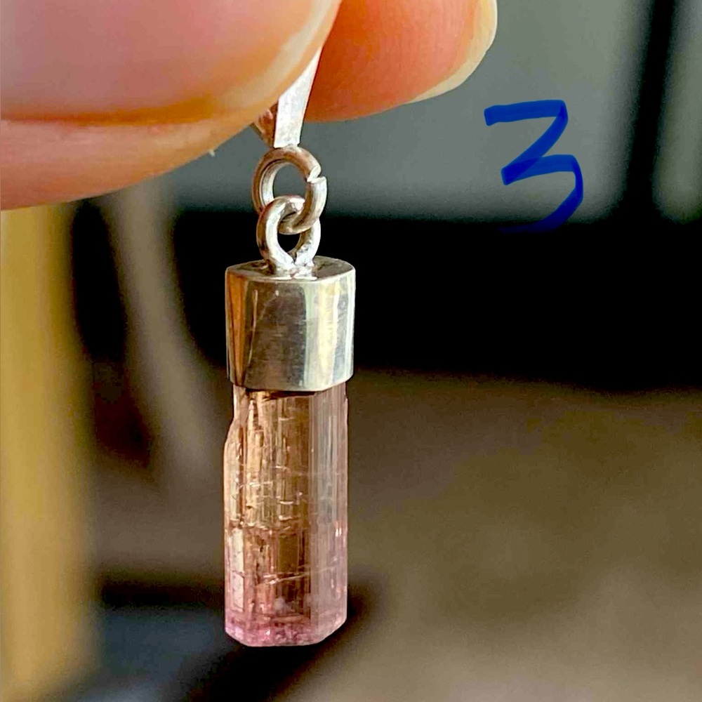Handmade Beautiful Multicolor Natural Tourmaline & 925 Silver Necklace Pendant - Picture 3 of 11